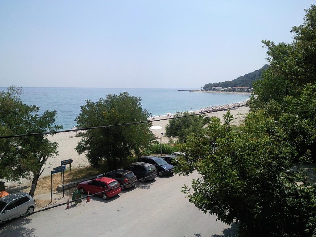 Katerina Hotel Chorefton Quarto foto